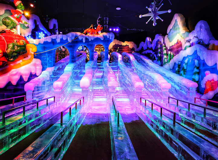 ICE! Sculptures & How the Grinch Stole Christmas Experience Aurora